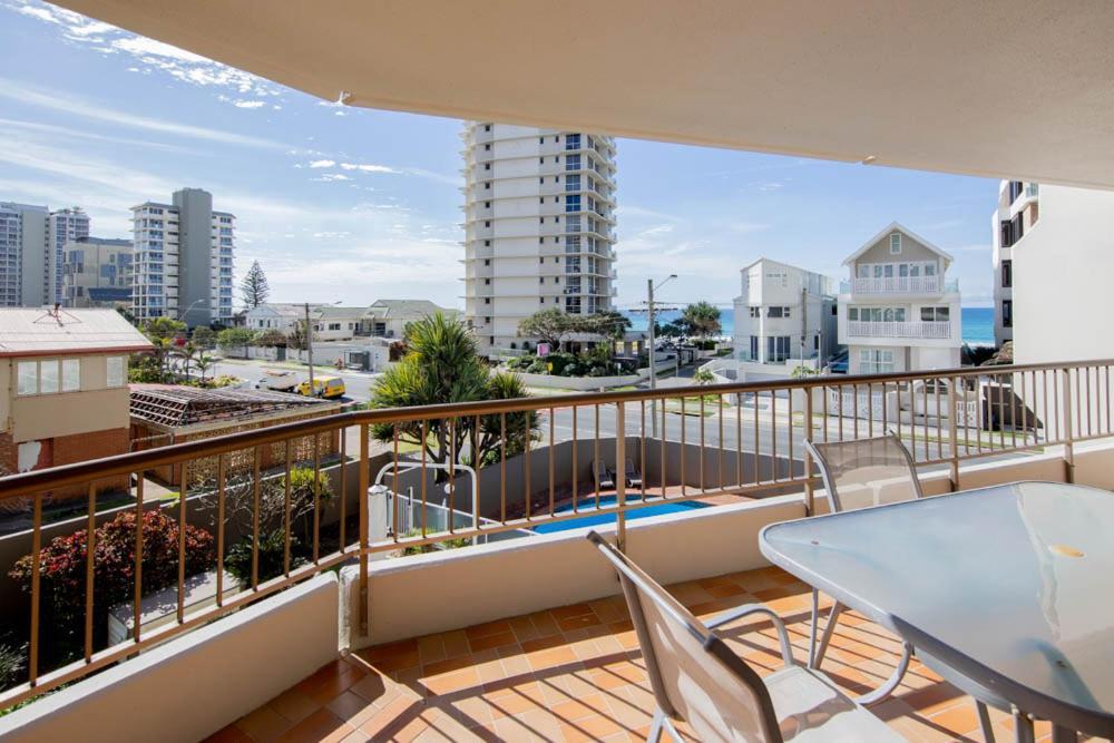 Bougainvillea Gold Coast Holiday Apartments Экстерьер фото